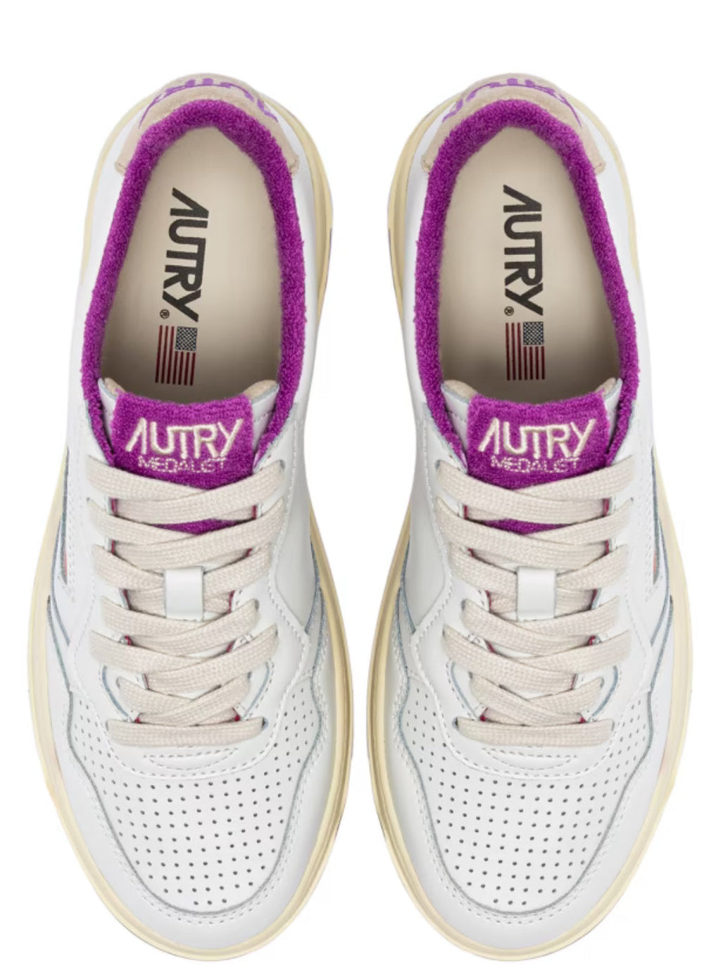 MEDALIST SNEAKERS