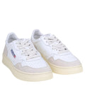 MEDALIST SNEAKERS