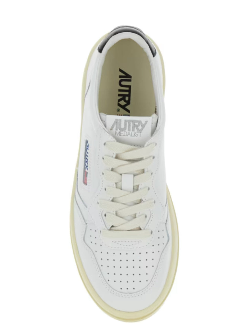 MEDALIST SNEAKERS