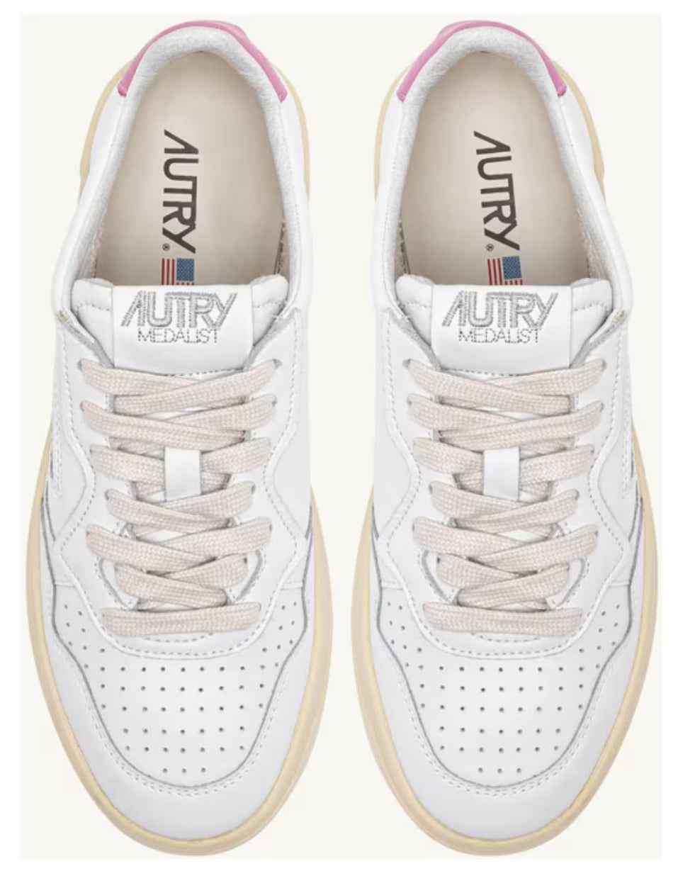 MEDALIST SNEAKERS