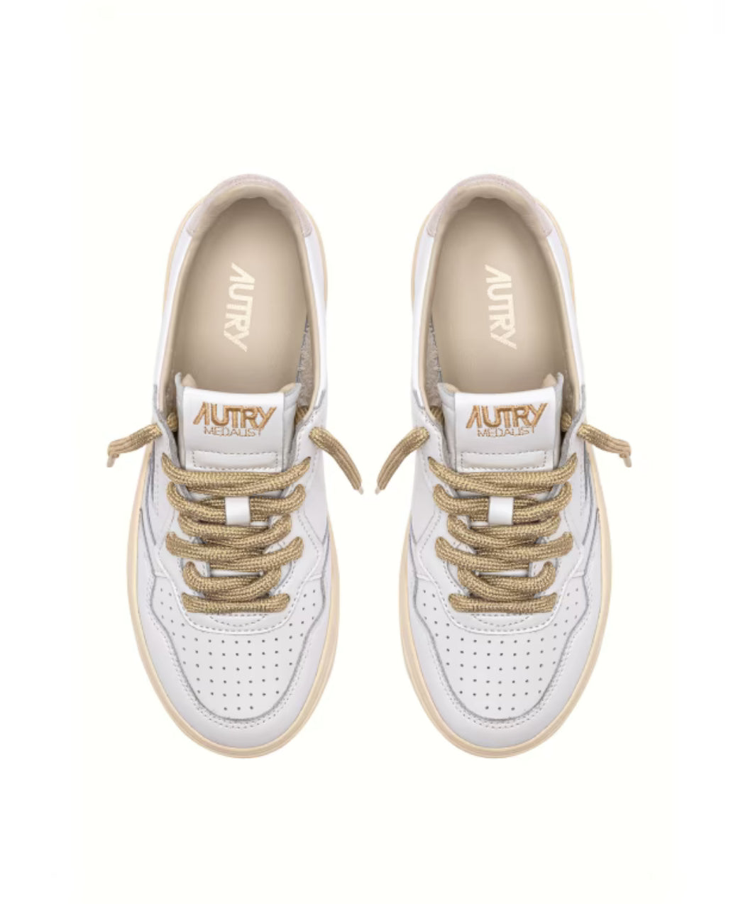 MEDALIST SNEAKERS