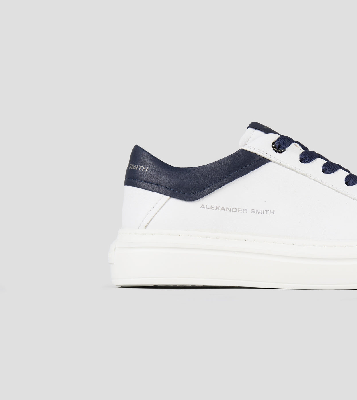 Regent Uomo in pelle di capra bianca e dettagli blu Alexander Smith