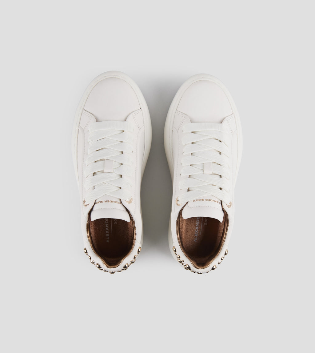 Soho Donna in pelle bianca e tallone con borchie Alexander Smith