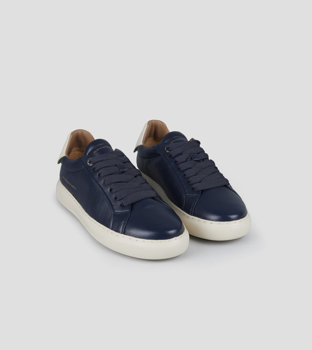 Soho Uomo in nappa blu e tallone in pelle bianca Alexander Smith