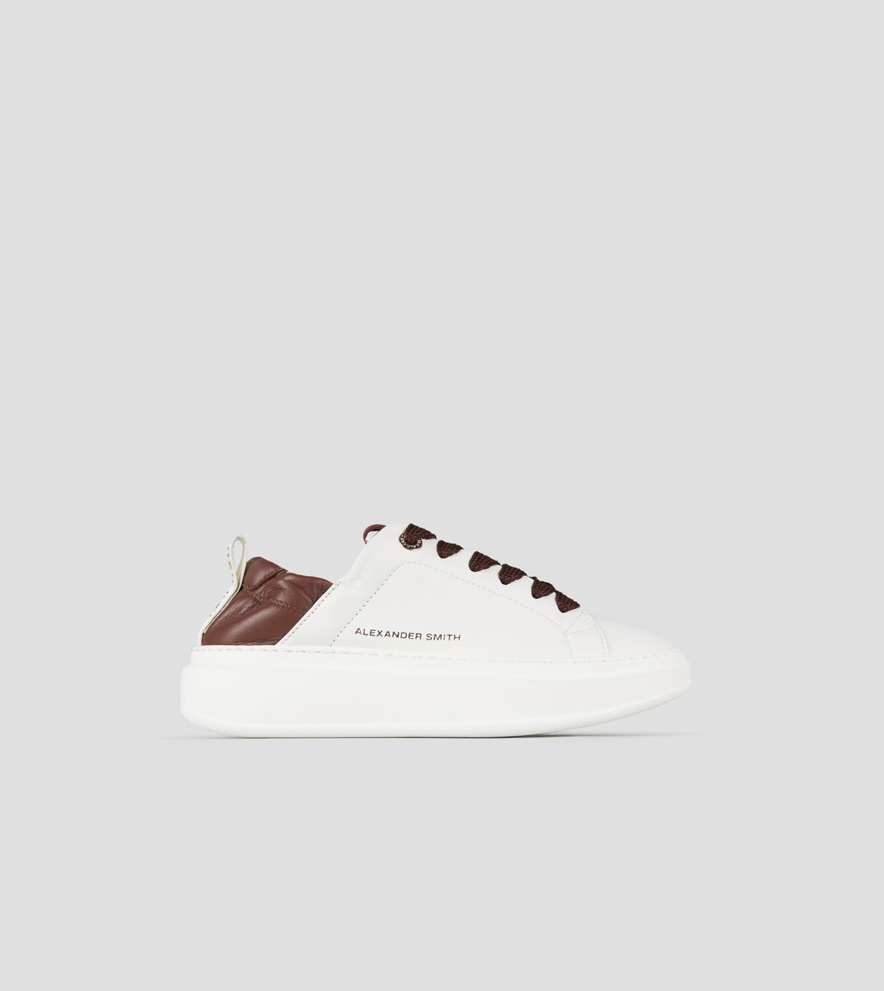 Webley Donna in nappa bianca e tallone arricciato marrone Alexander Smith