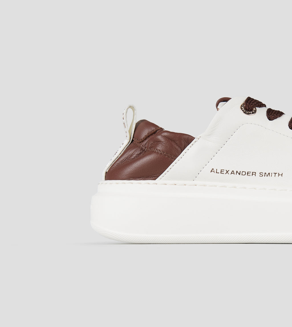 Webley Donna in nappa bianca e tallone arricciato marrone Alexander Smith