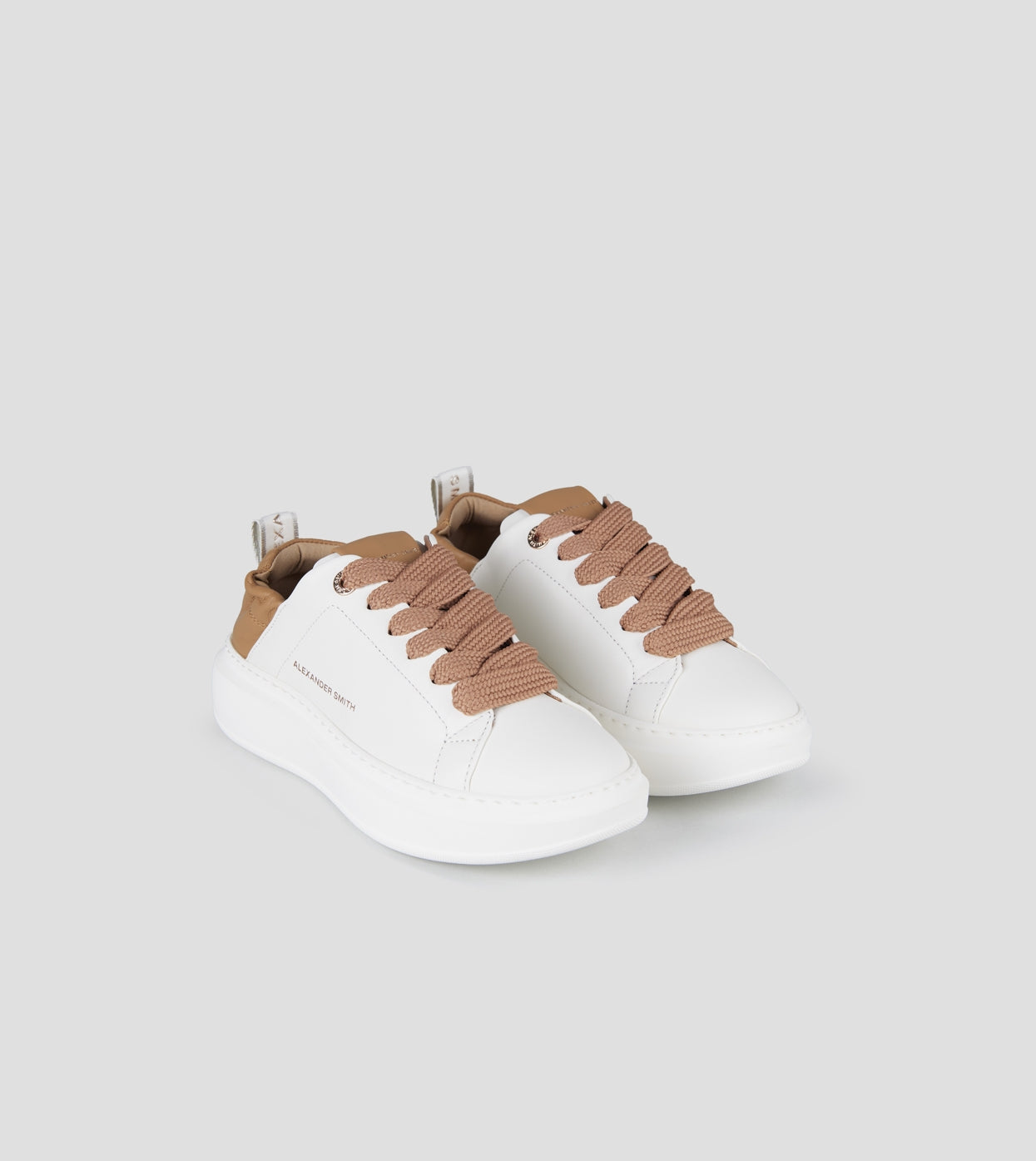 Wembley Donna in nappa bianca e tallone arricciato beige Alexander Smith