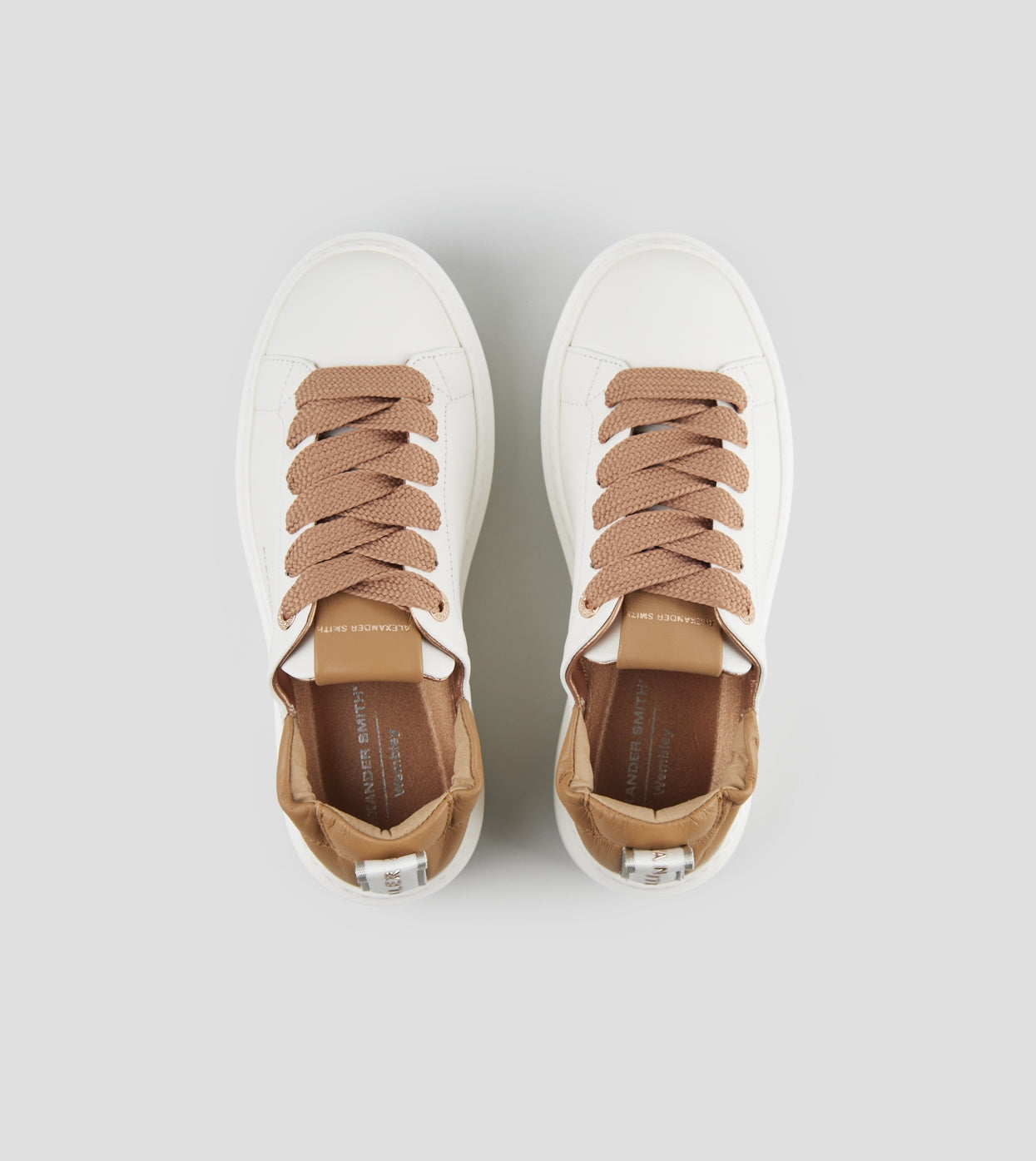 Wembley Donna in nappa bianca e tallone arricciato beige Alexander Smith